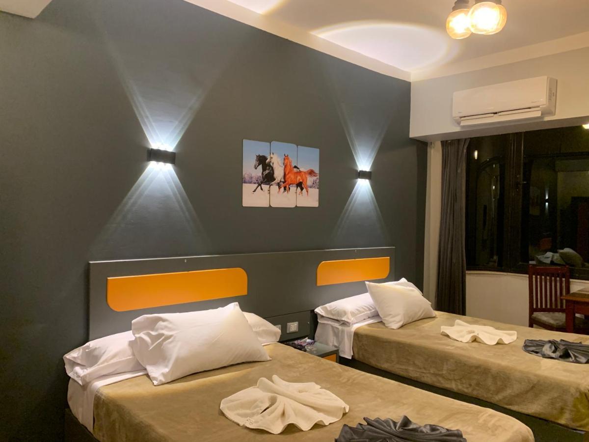 Royal Hotel Qena Екстер'єр фото